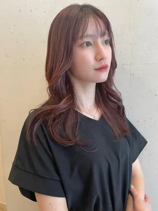 カラー AIRI layer cut hairのヘアスタイル
