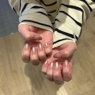 ネイル A. Hashimotoのネイルデザイン