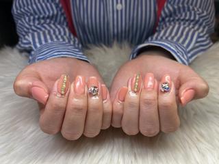 ネイル ティーエヌ 金山駅東口店のネイルデザイン