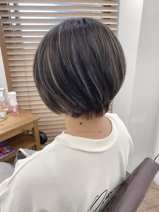 ショート カラー ハイライト⭐️上野 高広のヘアスタイル