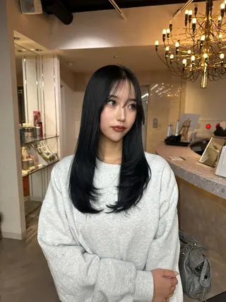 ロング カラー 韓国/レイヤー/ 透明感🩶ひかる🩶のヘアスタイル