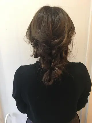 セミロング ロング ヘアアレンジ yuki watanabeのヘアスタイル