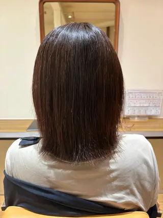 ミディアム おおはた　りゅう/ カラーのヘアスタイル