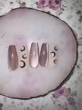 ネイル on nail 尾張旭三郷店のネイルデザイン