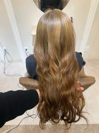 ロング ヘアケアソムリエ MIKUのヘアスタイル
