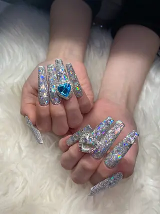 ネイル nes.nail★ AYANOのネイルデザイン