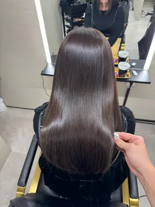 セミロング 髪質改善サロン 南船場　みおのヘアスタイル