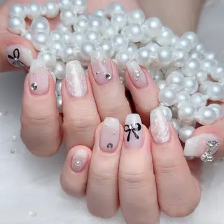 ネイル 🎀M nails✨ ビューティーのネイルデザイン