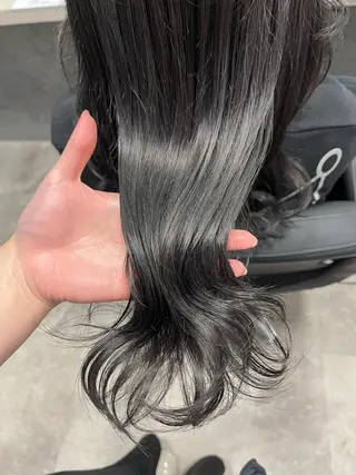 セミロング カラー 加藤 碧唯のヘアスタイル
