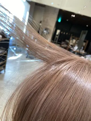 カラー 顔まわりの神様✨ 透明感カラー藤嶋秀幸のヘアスタイル