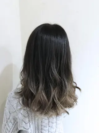 セミロング カラー パーマ ヘアアレンジ メンズ キッズ ネイル マツエク・マツパ バレイヤージュ/ 髪質改善/渡邉悟🌱のヘアスタイル