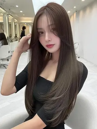 ロング 砂澤 瞳のヘアスタイル