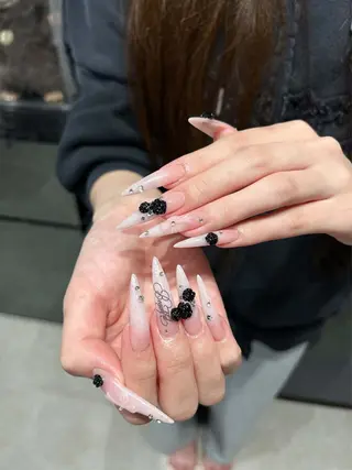 ネイル Eli Muse 新宿ネイルのネイルデザイン