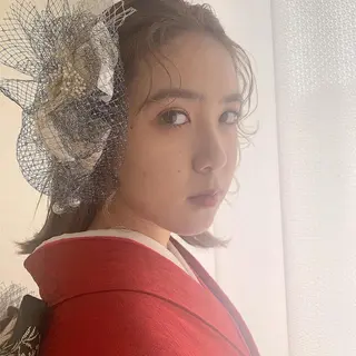 ミディアム カラー ヘアアレンジ 本間 結衣のヘアスタイル