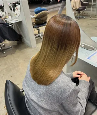ミディアム サワムラ ソナタのヘアスタイル