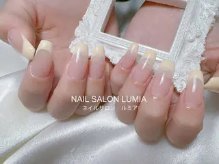 ネイル ネイルサロン ルミア Lumia 店長施術のネイルデザイン