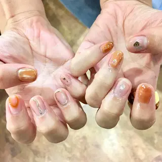 ネイル 栗林 実莉のネイルデザイン