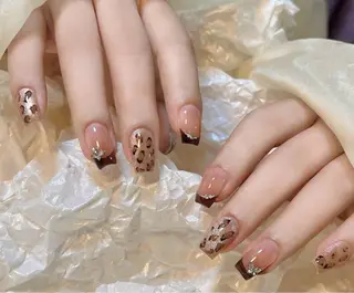 ネイル D-BEAUTY Nailsalonのネイルデザイン