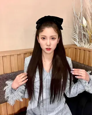 ロング ヘアアレンジ 髙塚碧🇰🇷 韓国ヘア🎗️のヘアスタイル