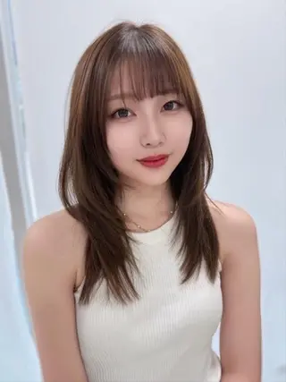 カラー トレンドスタイル🪞 ベージュブラウン🤎のヘアスタイル