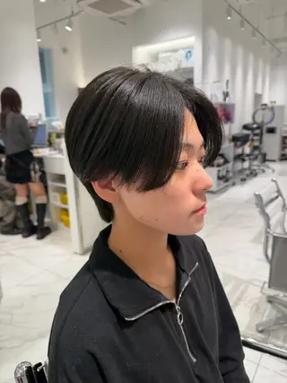 ショート 村泉 心のヘアスタイル