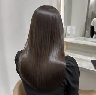 ロング パーマ 🍒モテ暖色カラー × うる艶✧ ゆなのヘアスタイル