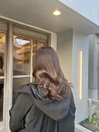 セミロング カラー ひがし はるなのヘアスタイル
