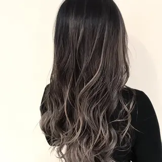 セミロング カラー 髪質改善カラー韓国風 レイヤーtudaのヘアスタイル