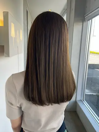 ミディアム おせ ちさとのヘアスタイル
