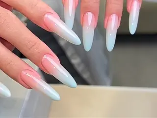 ネイル KARI ネイルサロンのネイルデザイン
