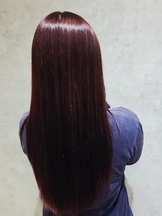カラー オノ ビビのヘアスタイル