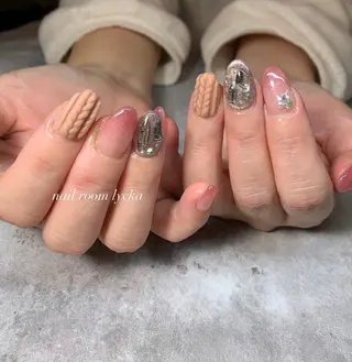 ネイル ネイルルームリッカ 𝐦𝐚𝐲𝐮のネイルデザイン