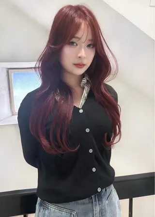 ロング 近藤 美有のヘアスタイル