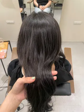 ロング カラー JURI /HUIのヘアスタイル