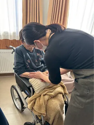お年寄り向け美容ケア 🌸爪エステメイクのその他イメージ