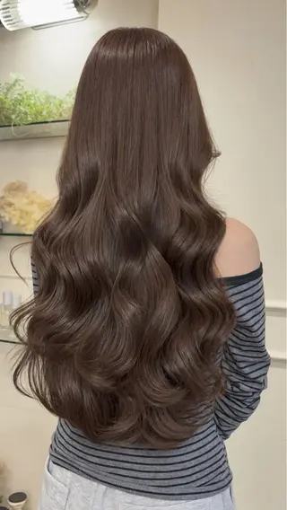 ロング カラー Konomura Neneのヘアスタイル