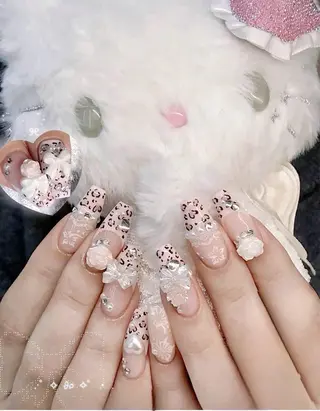 ネイル Tira Nailのネイルデザイン
