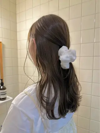 セミロング NAGISA髪質改善 &透明感カラー🪞のヘアスタイル