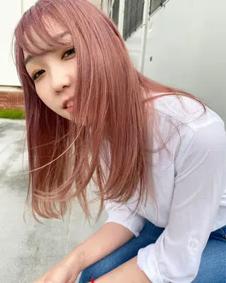 セミロング インナーカラー🦔 🐾KEISUKEのヘアスタイル
