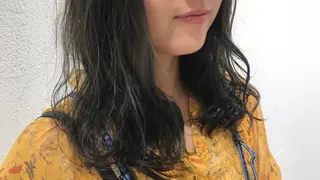 セミロング カラー パーマ 当日予約🆗✂︎ ウエモト タクのヘアスタイル
