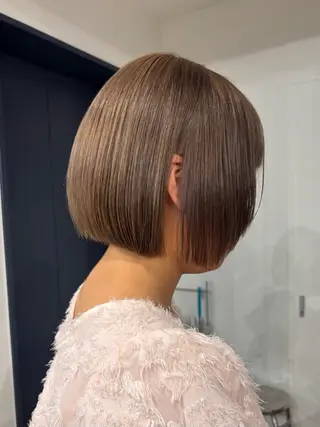 ショート カラー ブリーチ/デザイン 🎀Kanoのヘアスタイル
