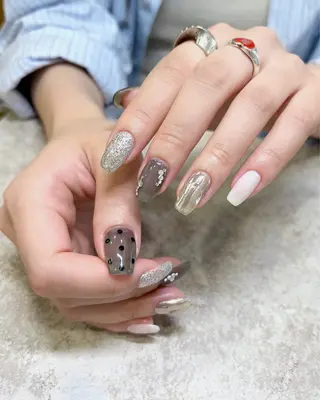 ネイル nailsalon amity🌿池田のネイルデザイン