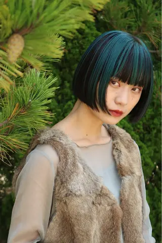 ショート カラー ooitヨシダ ミナミのヘアスタイル