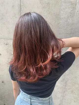 ミディアム カラー パーマ ヘアアレンジ 加藤 綾華のヘアスタイル