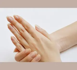 ネイル mieux Yayoiのネイルデザイン