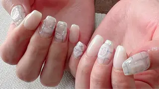 ネイル t. yoshizawaのネイルデザイン