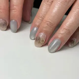 ネイル Legit nail salonのネイルデザイン