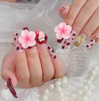 ネイル Lyna 池袋のネイルデザイン