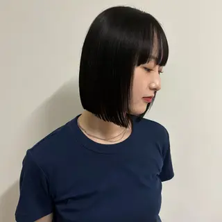 ミディアム いとう ほのかのヘアスタイル