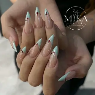 ネイル 🦊Genie🦊 Mika Nailsのネイルデザイン